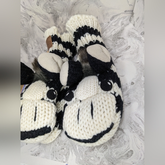 Kyber Zebra Child's Mittens, New with tags - Picture 6 of 10